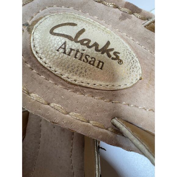 Clark’s Artisan Women’s Tan Leather Sandals Sz 6 M Thong Boho Slip On 63805 - Picture 6 of 6